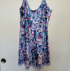 Vintage. Floral slip dress